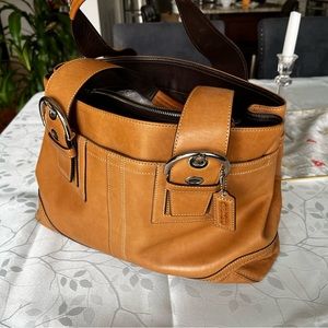 Authentic Coach all leather tote